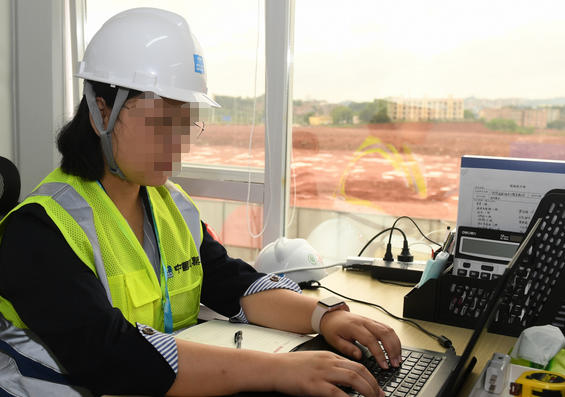 劳务资料员是资料员吗-劳务资料员是资料员